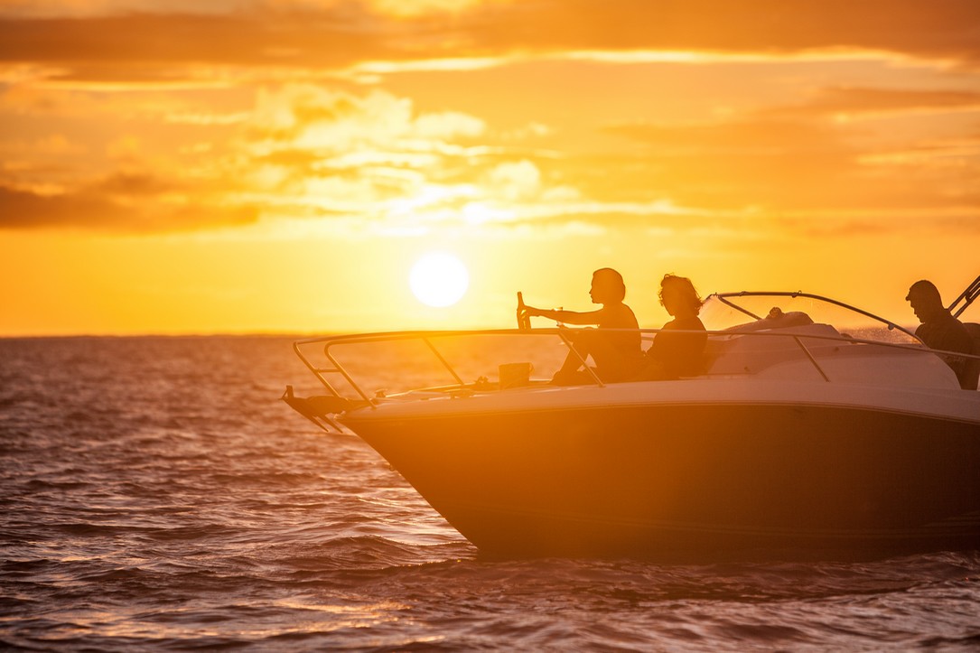 bora-bora-sunset